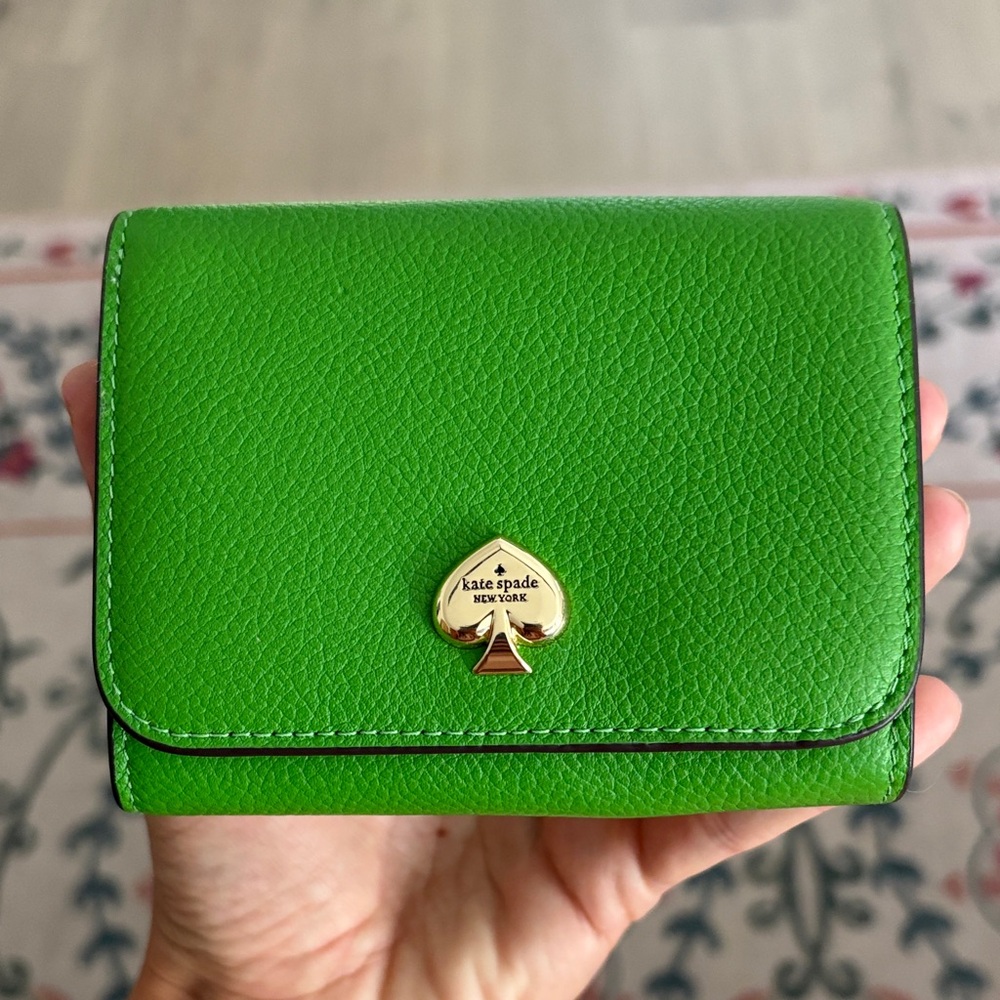 Kate Spade Vibrant Green Wallet with Gold Accent